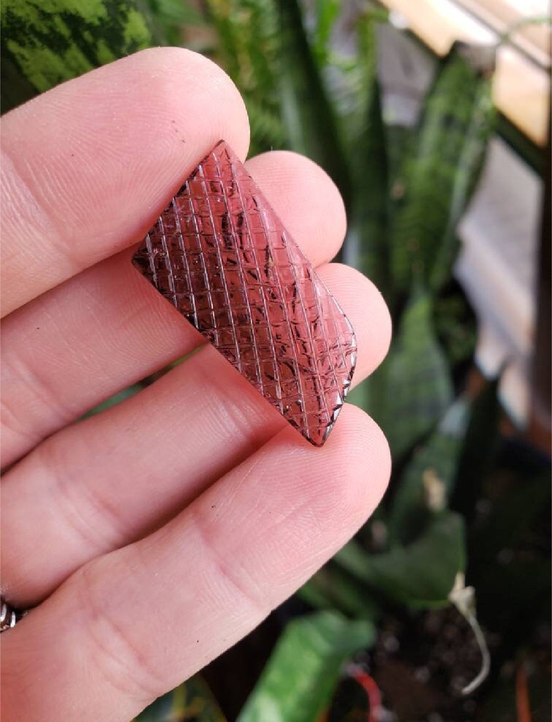 Beautiful Carved Tourmaline crystal. Deeper red colors. 15 cts. 29mm x 14mm. Tourmaline specimen. Jewelry making, collectable. Flower