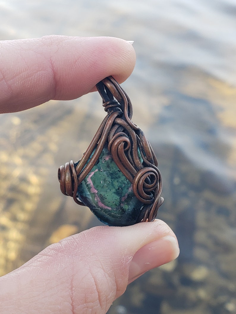 Copper wire wrapped Pendant with Tourmaline Slice. Handmade. Wire wraps. Pendants. Unique leather cord OOAK pink and green. Dark.