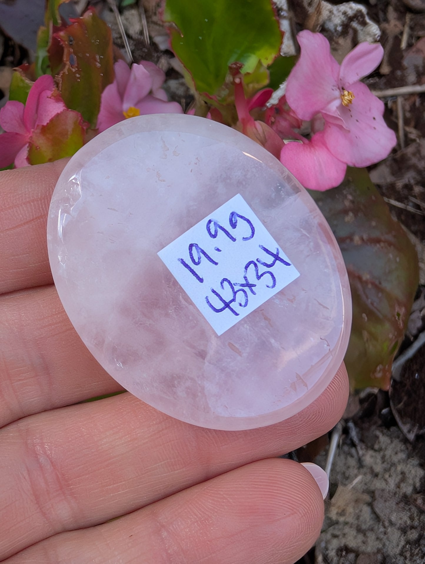 Rose quartz cabochon. Oval . Pink 43mm x 34mm