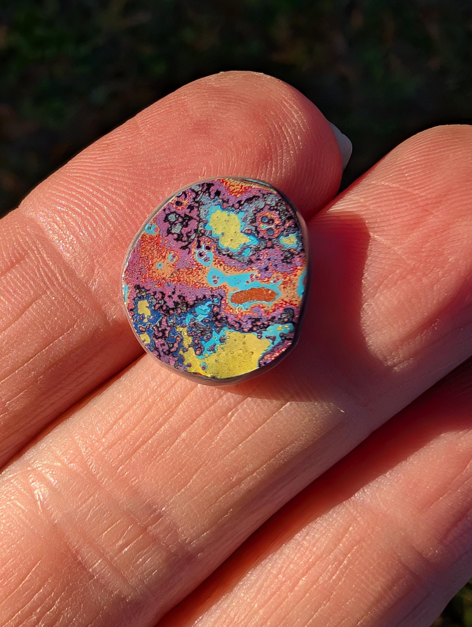Graffiti Cabochon. multi color. Small. 1gram silver. .99 recycled .pink yellow wearable art jewelry making ##4