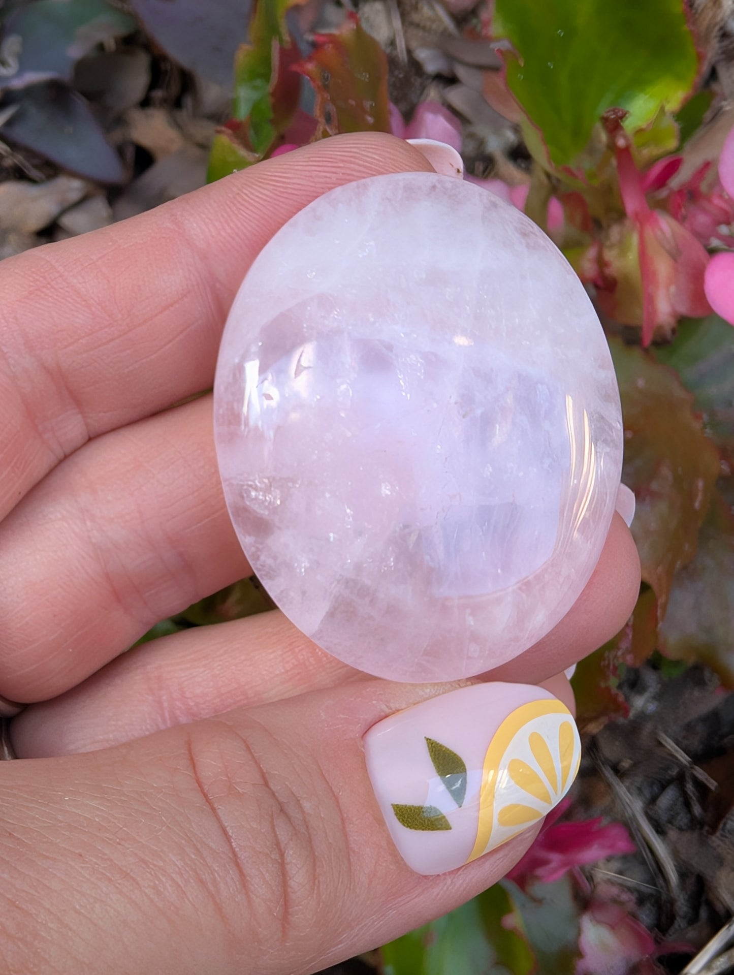 Rose quartz cabochon. Oval . Pink 43mm x 34mm
