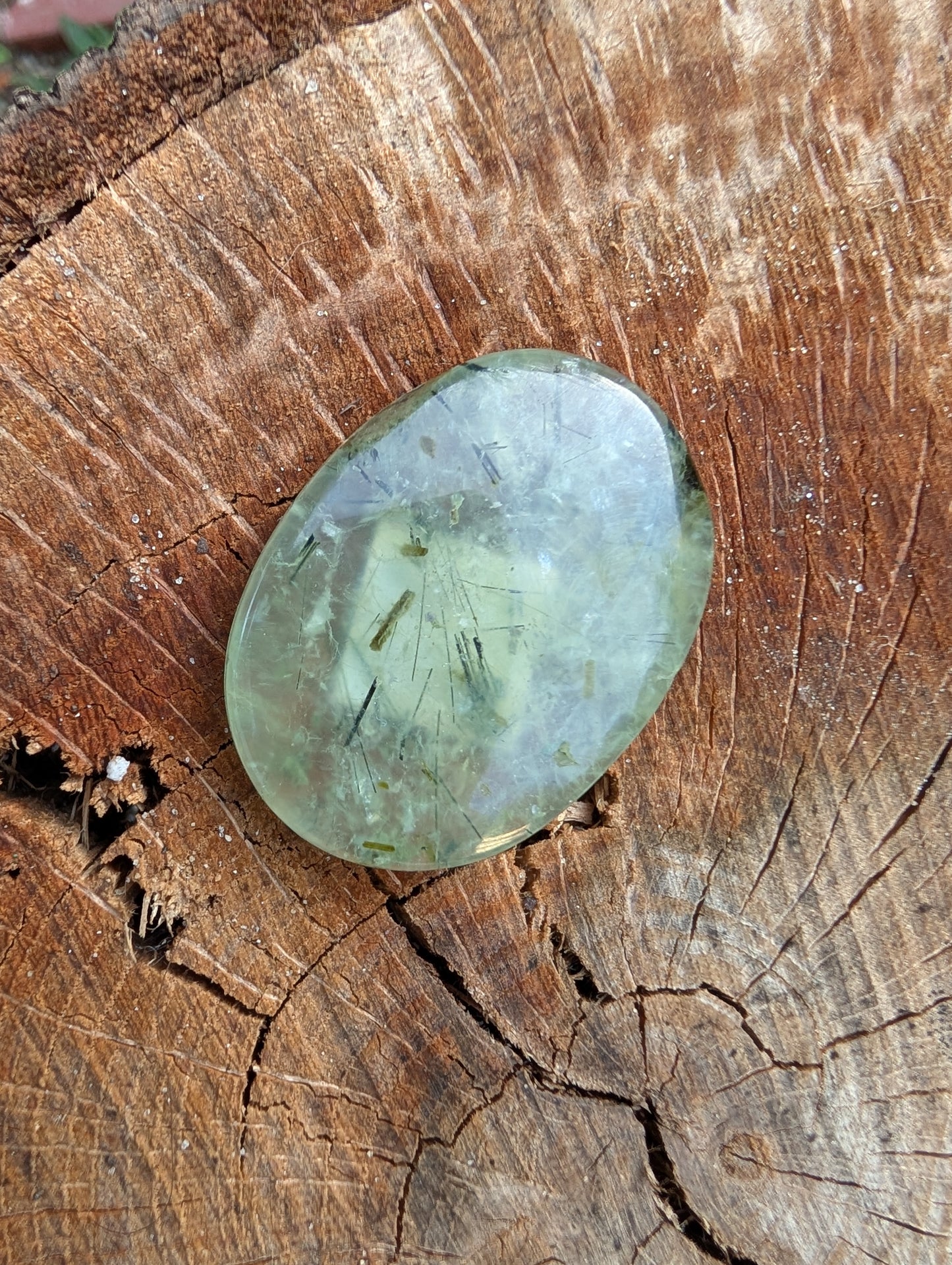 Phrenite cabochon. Oval . Green 39mm x 28mm